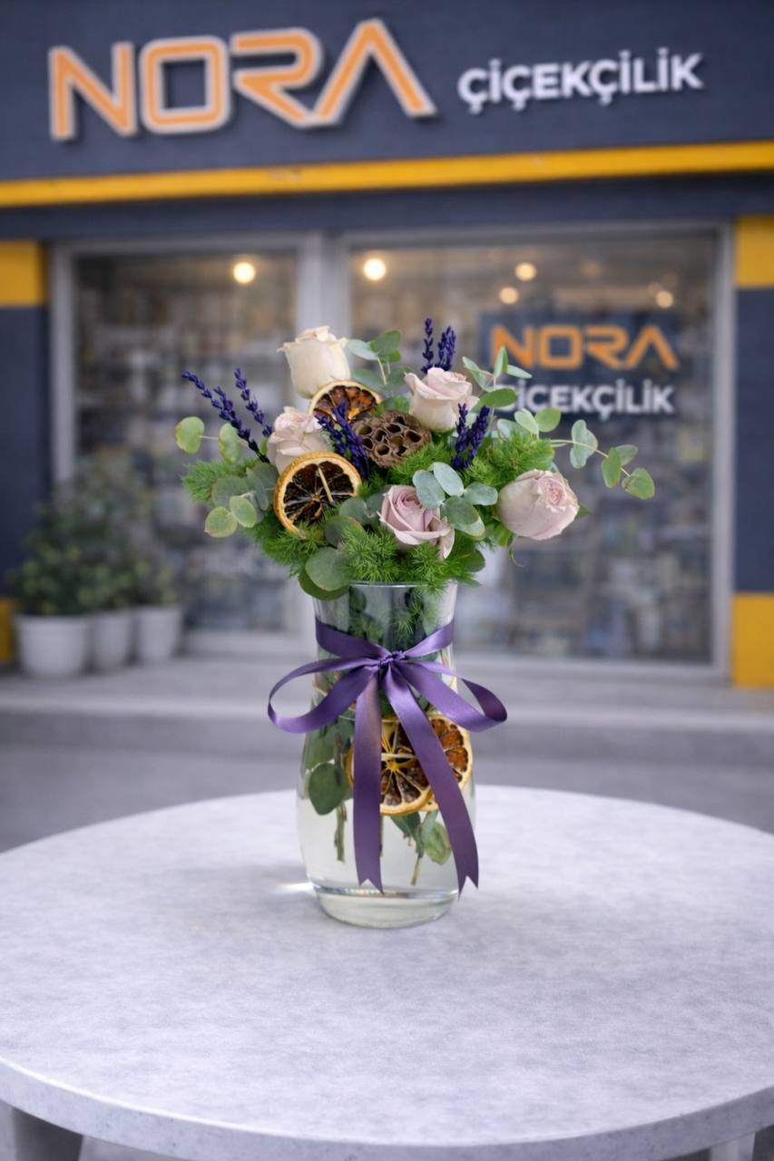 aksaray_cicek Cam Vazoda Lila Güller - Görsel 1