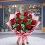 Pembe Bukette 9 Kırmızı Gül