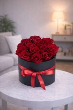 Premium Kutuda 13 Kırmızı Gül - Görsel 2