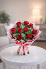 Pembe Bukette 9 Kırmızı Gül - Görsel 2