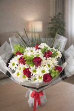 Karışık Papatya ve Gül Buketi - Görsel 2